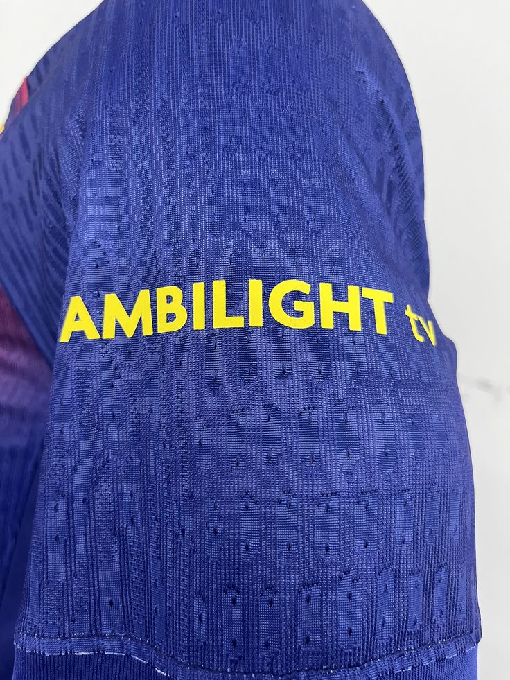 قميص برشلونة الأساسي 2026